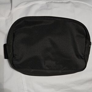 PINK Sport Belt Bag / Waist Pack – Black